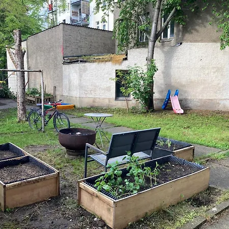 Helles Geteiltes Mehrbettzimmer Albergue Leipzig
