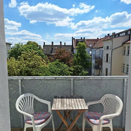Helles Geteiltes Mehrbettzimmer *